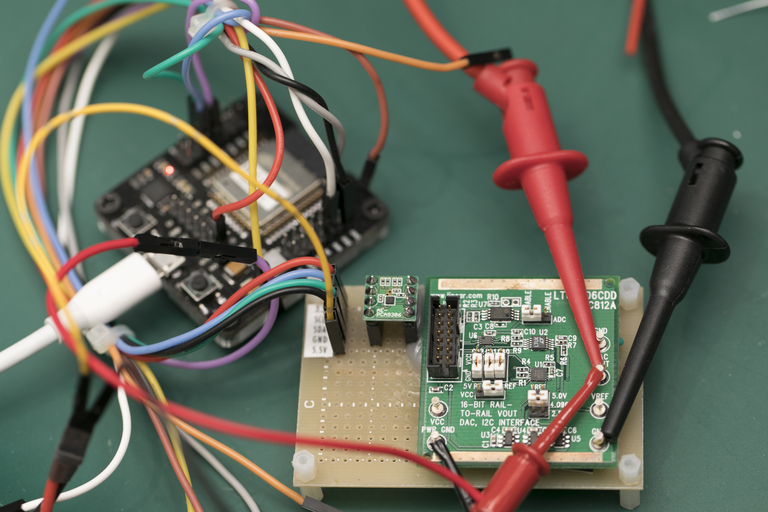 ESP32 の ADC 精度について | Rabbit Note